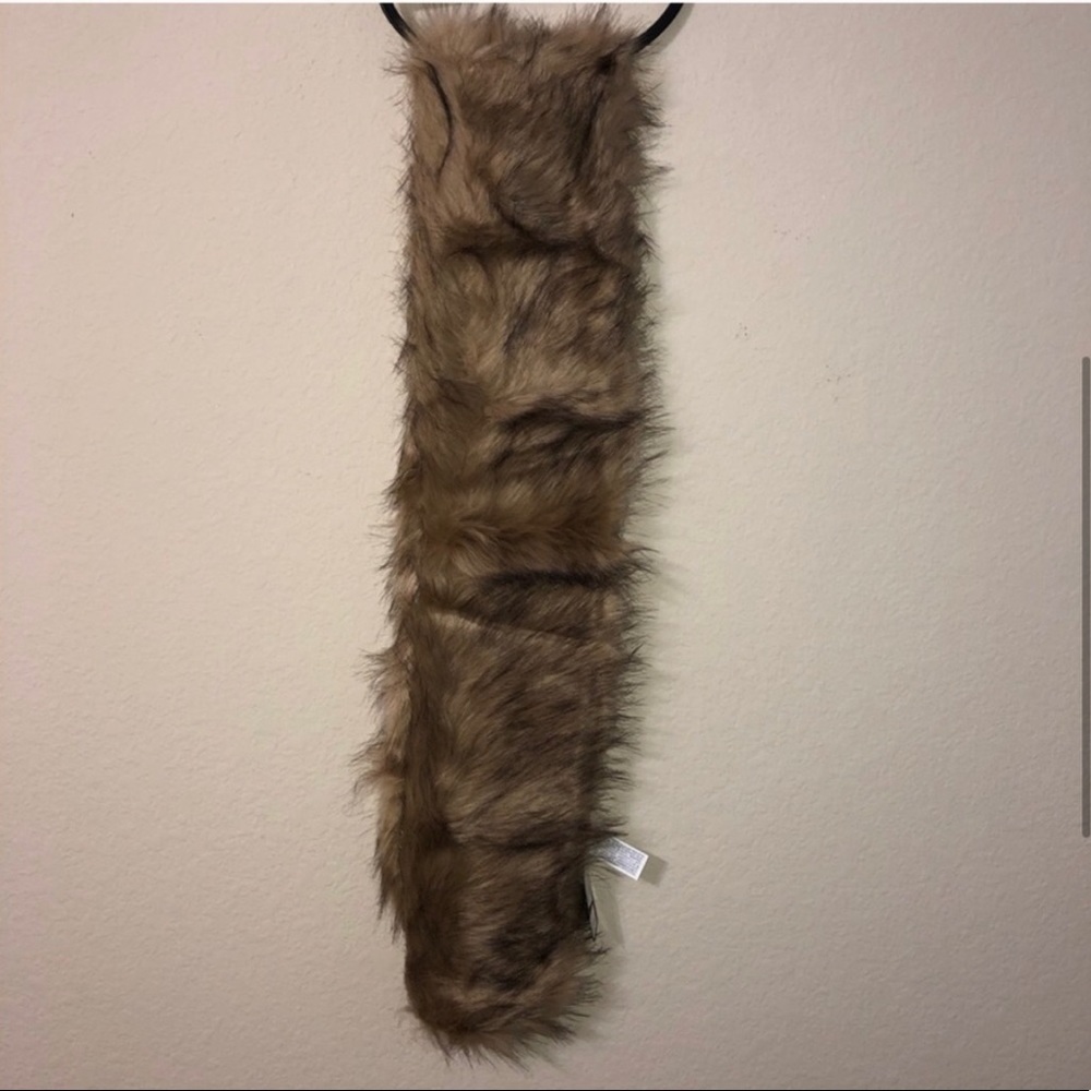 Forever 21 Faux Fur Stole NWOT